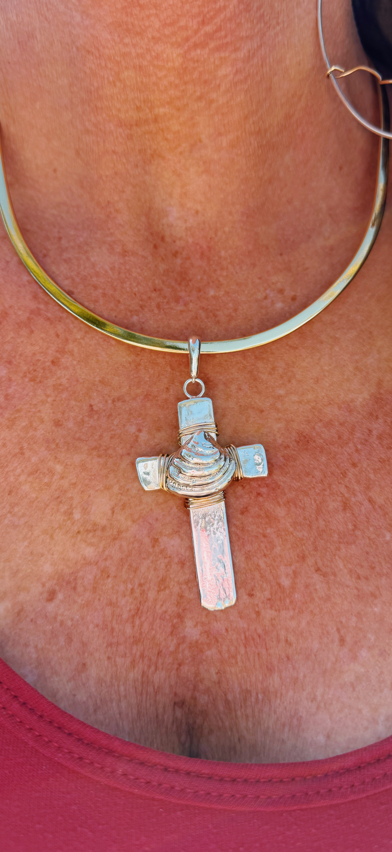 Pawley shell Cross  Pendant