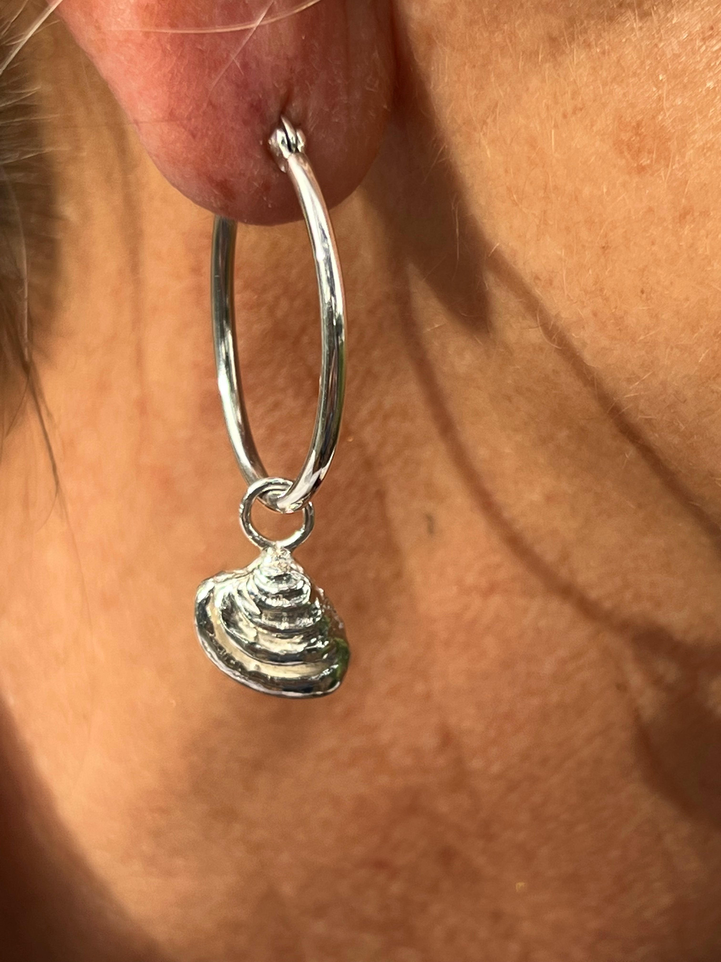 Sterling Silver Pawleys Island Venus Shell earrings